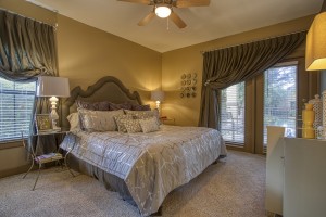 1 Bedroom Apartments For Rent in San Antonio, Texas - Model Bedroom with Lots of Natural Lighting   