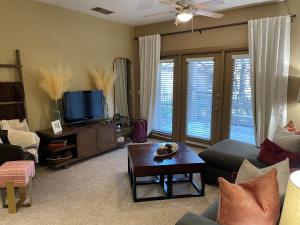 Two Bedroom Apartments in San Antonio, Texas - Model Living Room